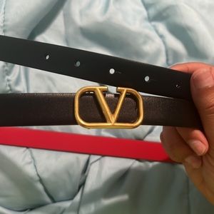 Valentino Reversible Signature belt 20mm SIZE 95